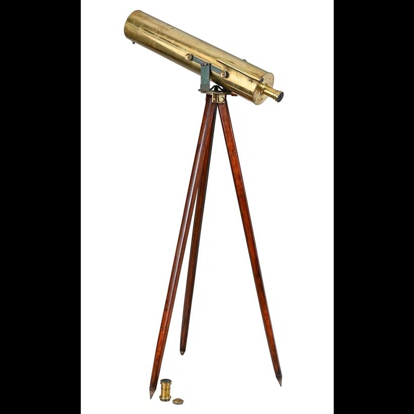 Inline Image - Lot 5: A rare George III brass 6 inch Gregorian reflecting telescope, W. and S. Jones, London, circa 1795 | Est. £1,500-2,000 (+ fees)