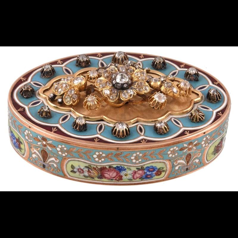 A Continental gold, enamel and diamond set oval snuff box, unmarked, mid 19th century 
