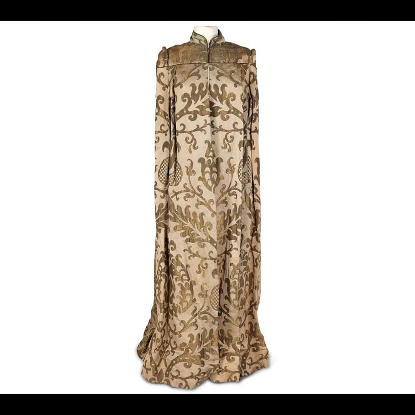 Inline Image - A celadon green silk and gilt metal brocade full length evening cape, possibly by Madame Astier | Est. £80-120 (+ fees)