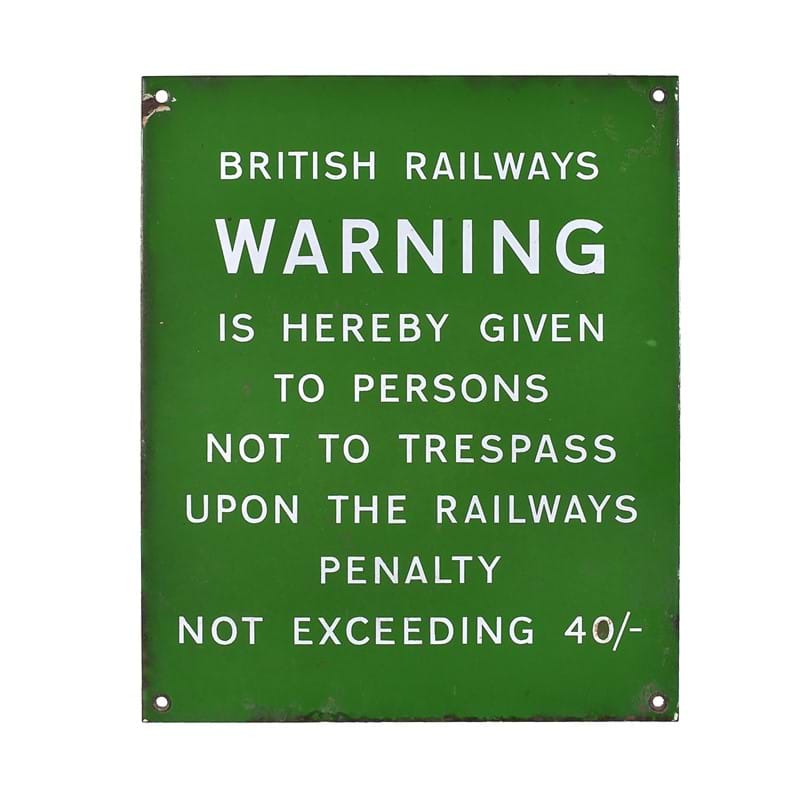 A Southern Railway sign