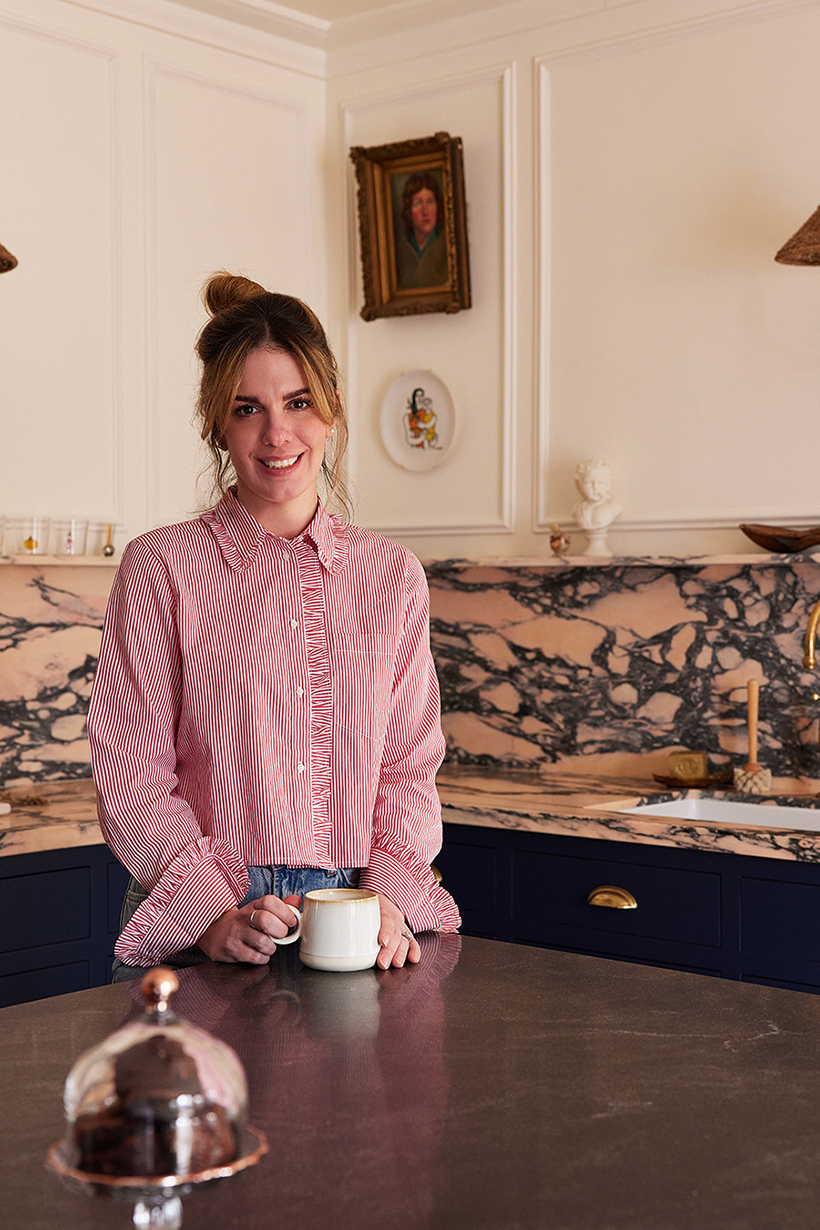 820w Kate_Pearce_Headshot.jpg