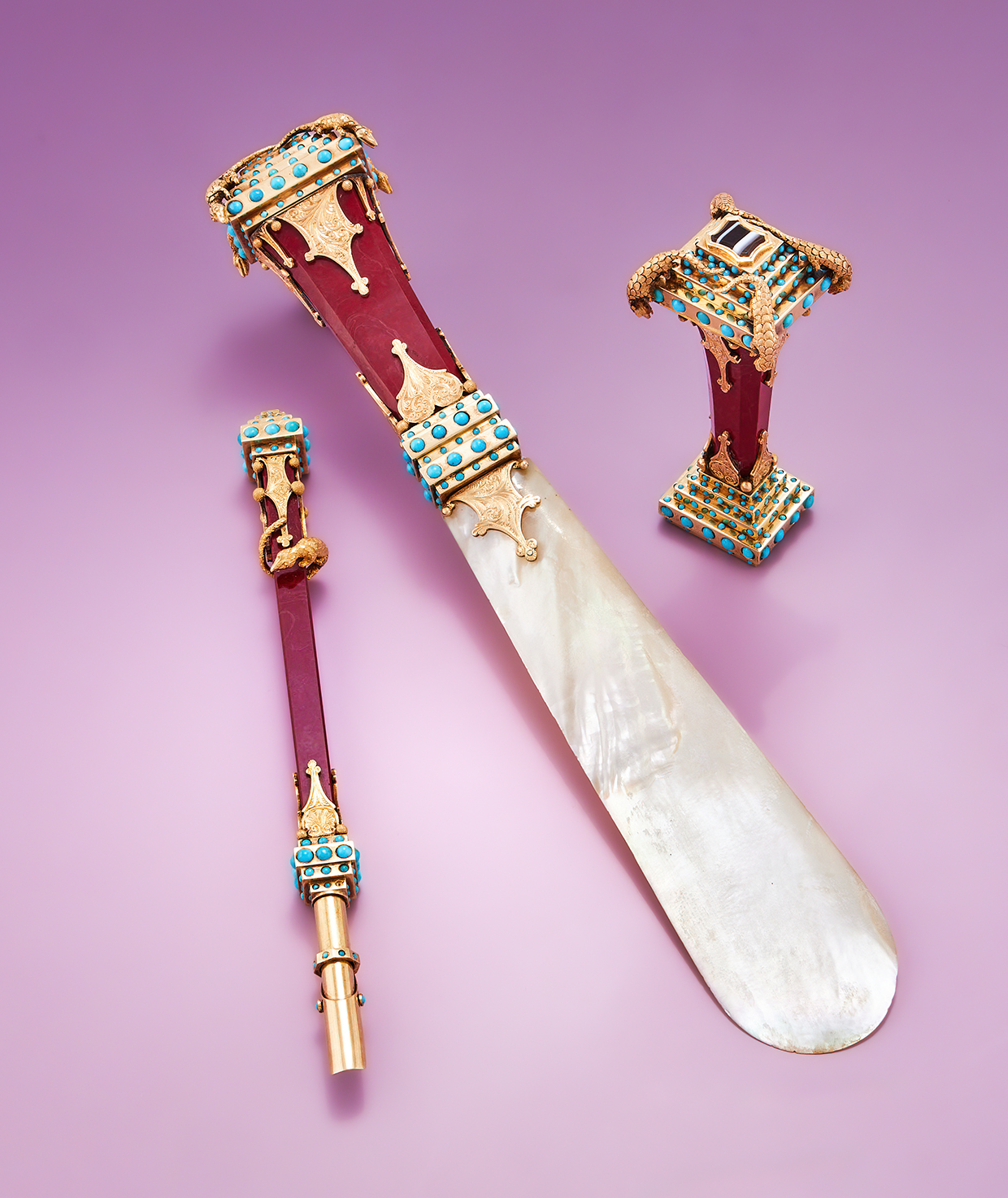 An early 19th century gold, jasper and turquoise desk set, unmarked, possibly Dutch, circa 1820.jpg