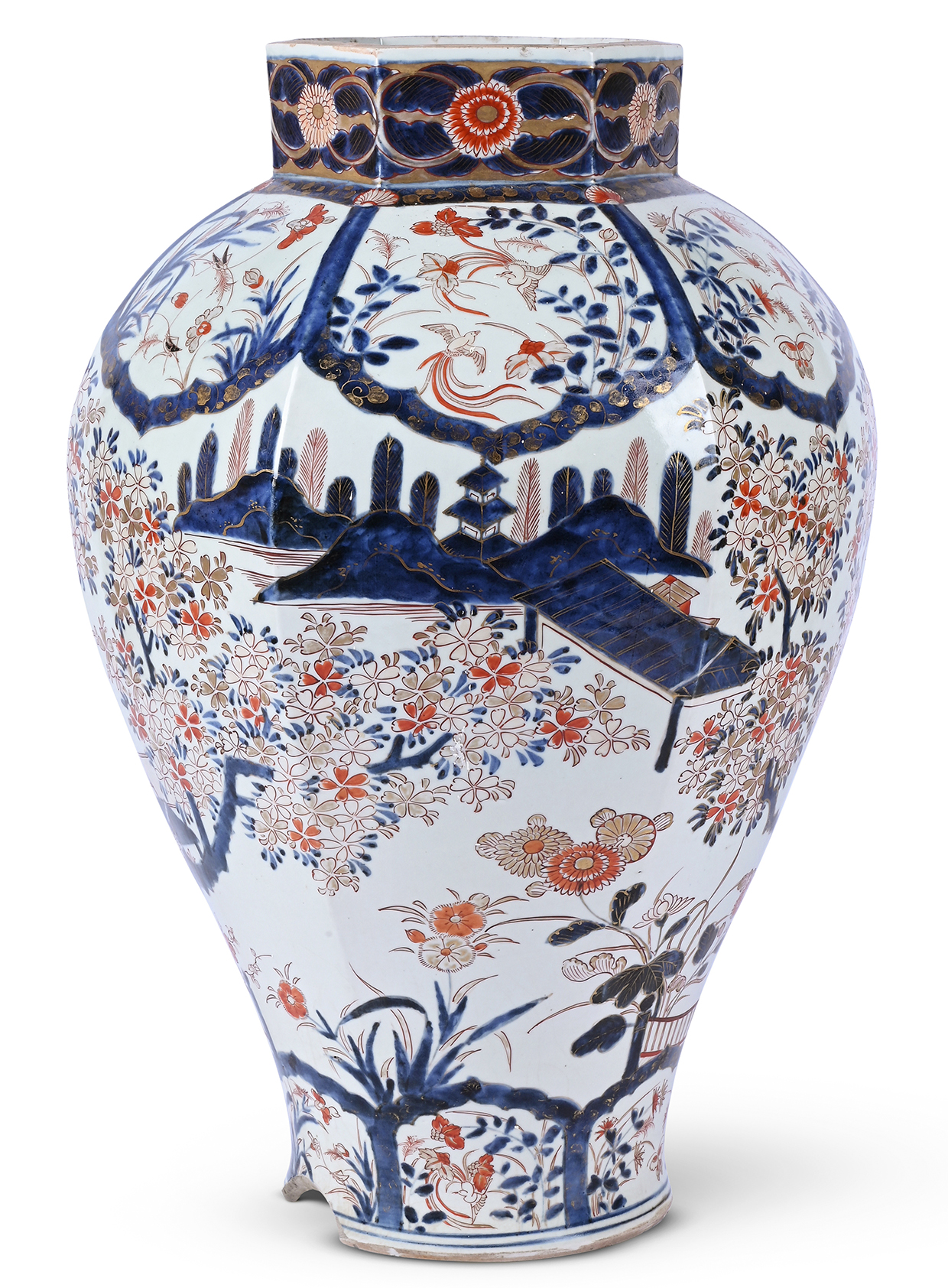 Lot 23 - A LARGE HEXAGONAL IMARI VASE, EDO PERIOD, 18TH CENTURY.jpg