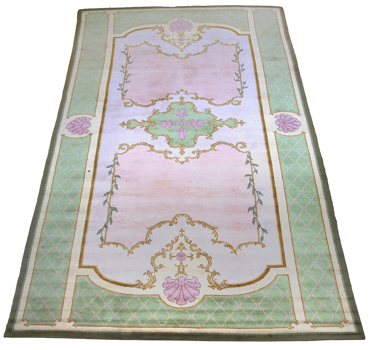 Lot 132 - A LARGE ENGLISH CARPET WOVEN.jpg