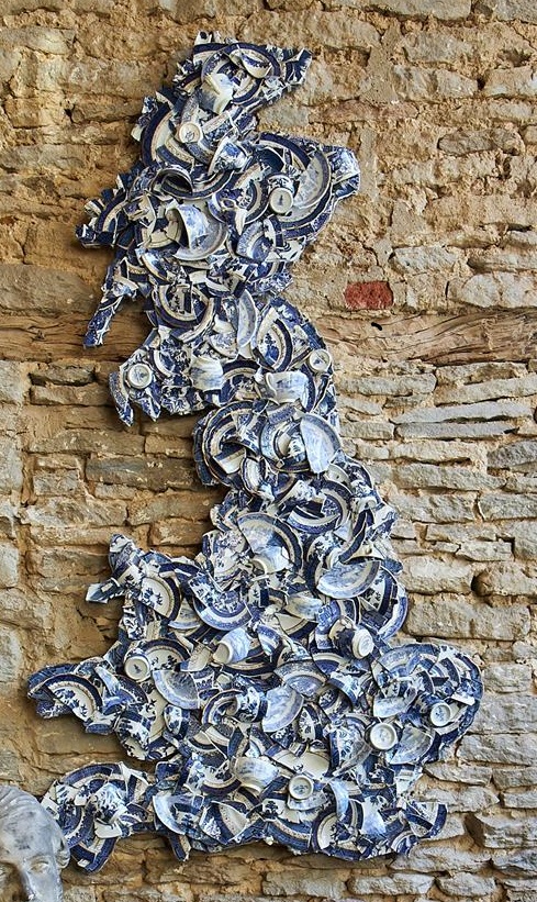 Lot 548: Bouke de Vries (b. 1960), Tea Time Britain, large, 2019