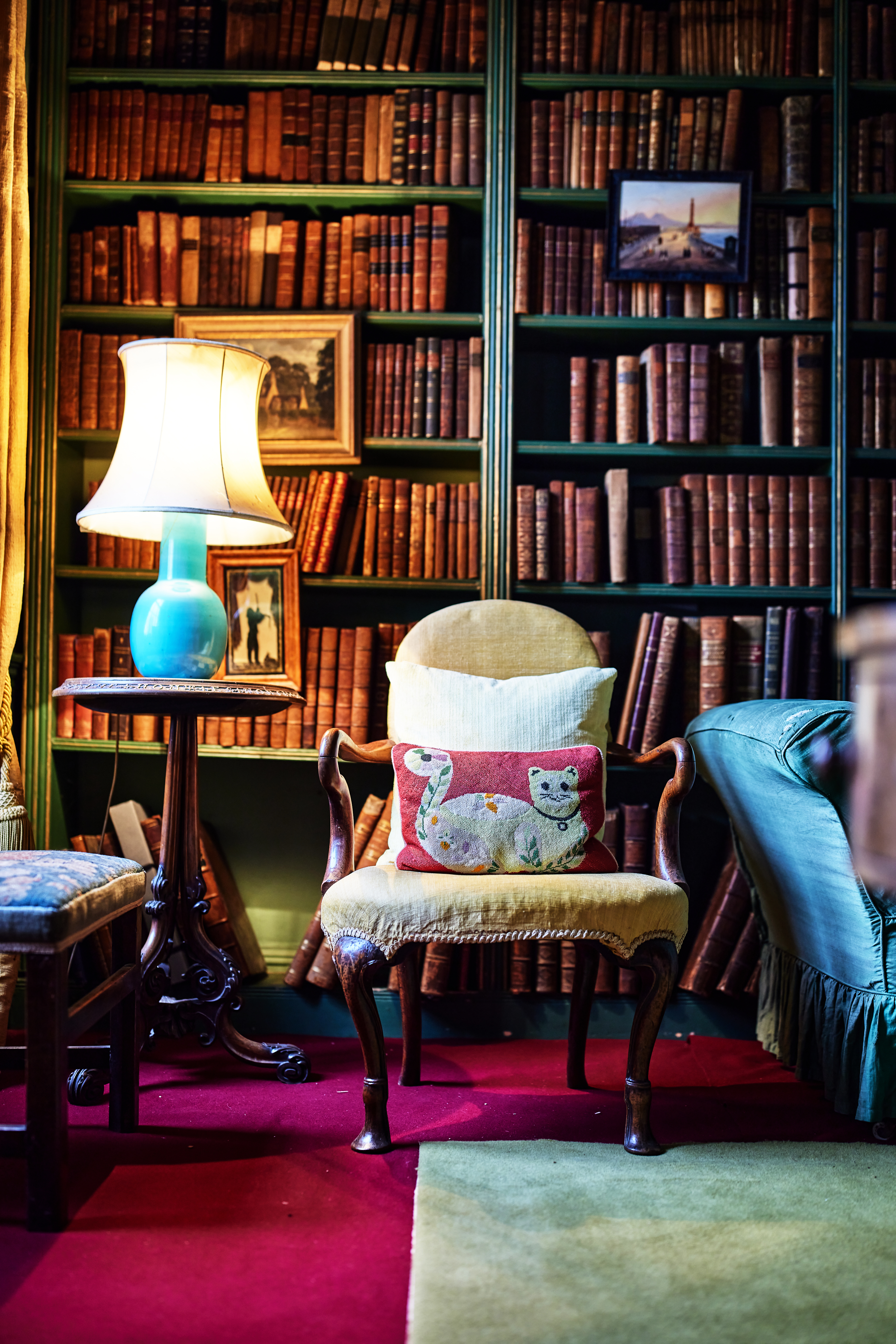 Historical 18th century library belonging to the Sitwell Family comes to auction