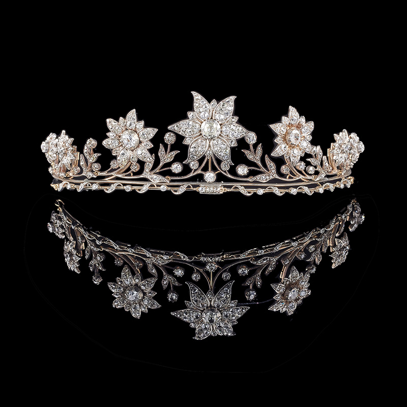 An early 20th century convertible diamond floral tiara/necklace, circa 1910