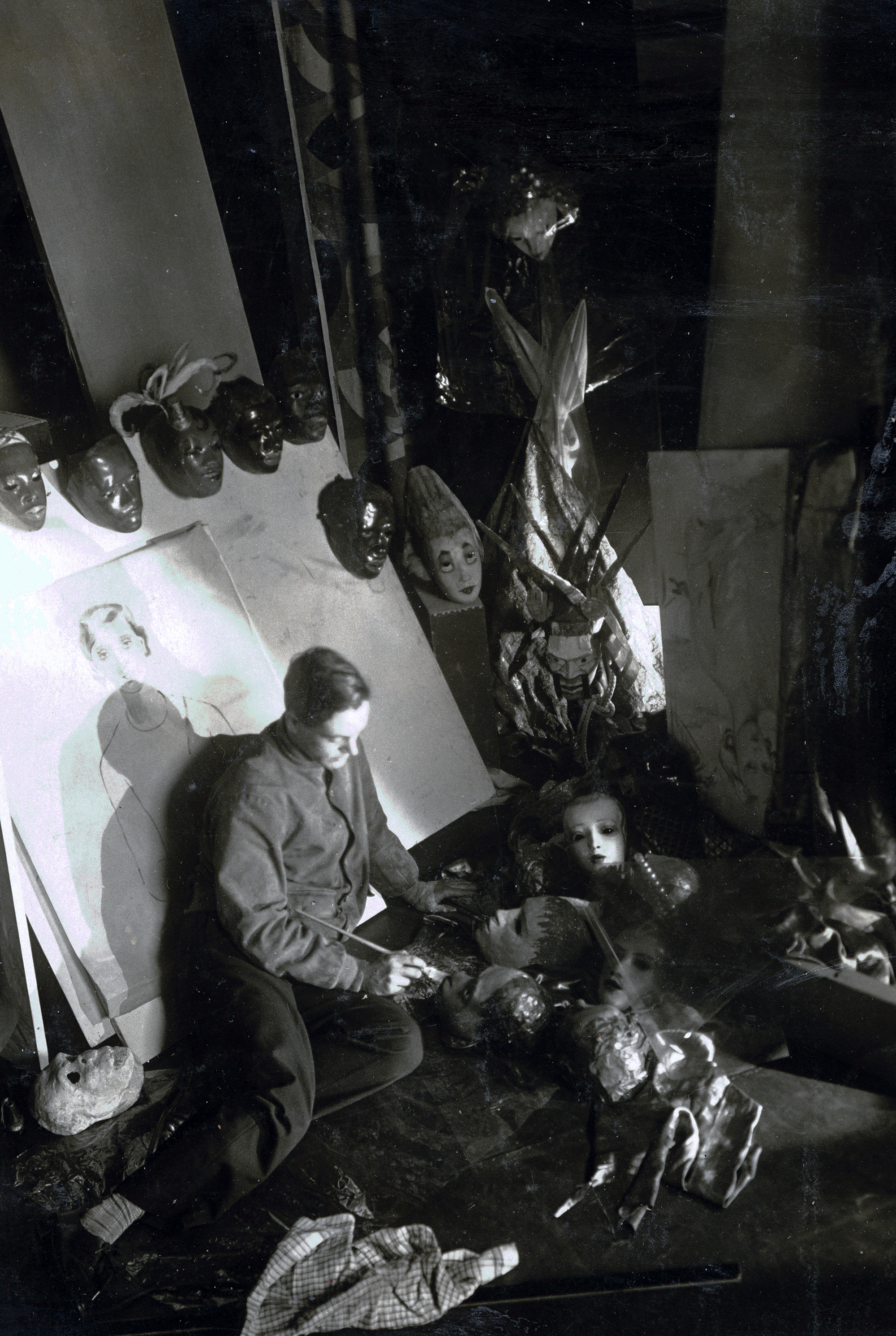 Messel creating masks in his studio (Curtesy of the Messel family archive) copy.jpg