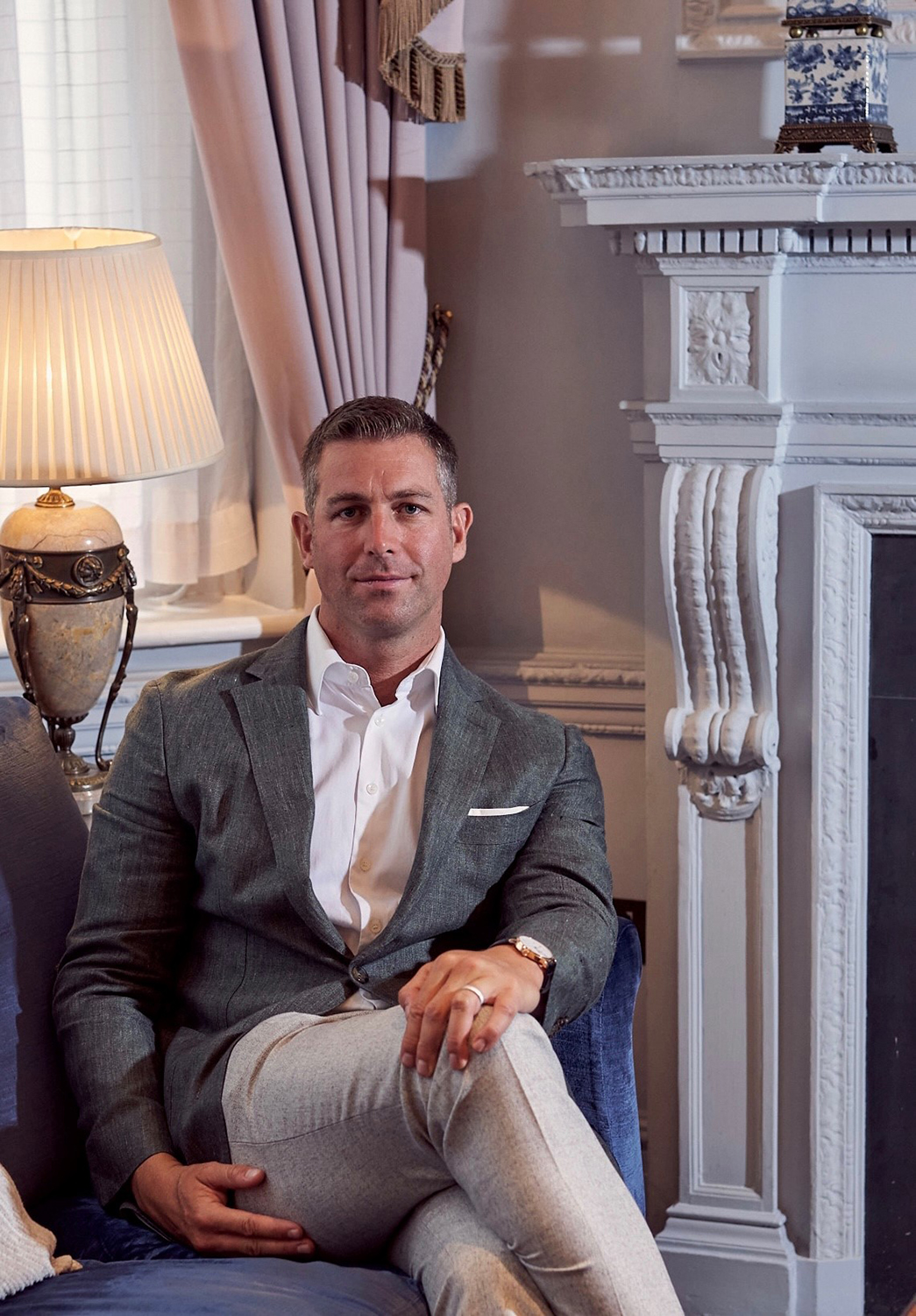 Profile image 1500px portrait.jpg