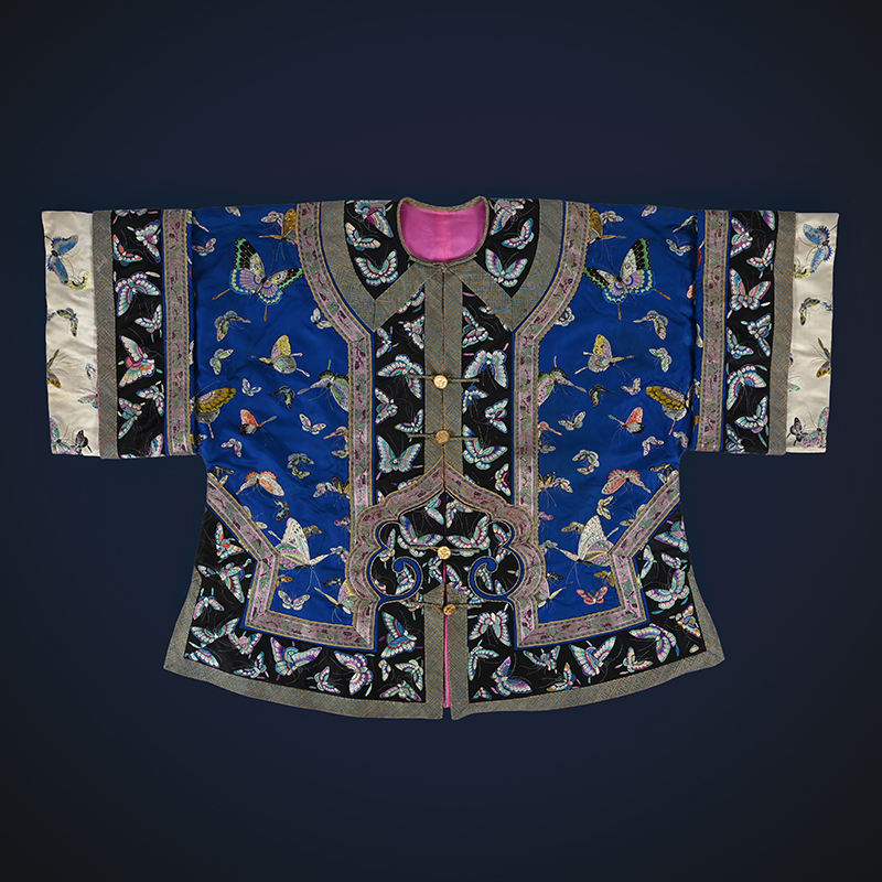 Qing Dynasty Fine and Rare Chinese Manchu Jacket | Chinese Ceramics and Works of Art | Wednesday 20 & Thursday 21 May 2026