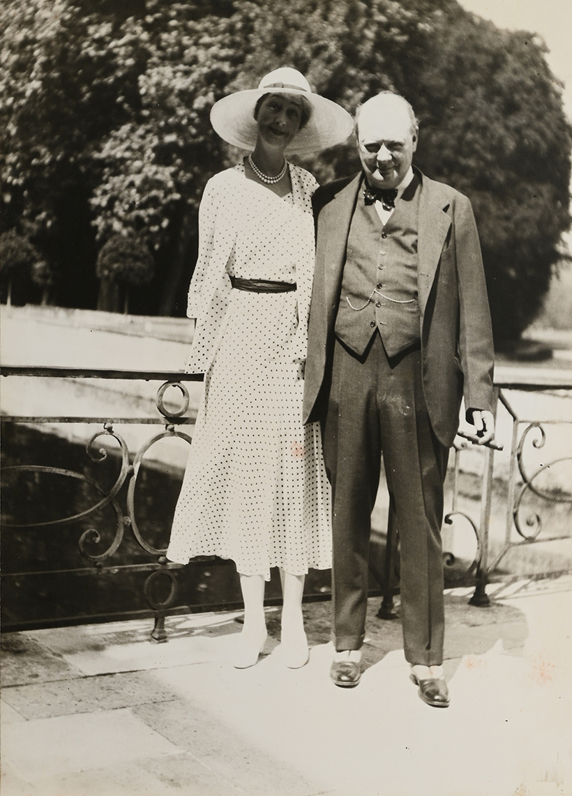 Consuela Balsan And Sir Winston Churchill At The Château De Saint Georges Motel